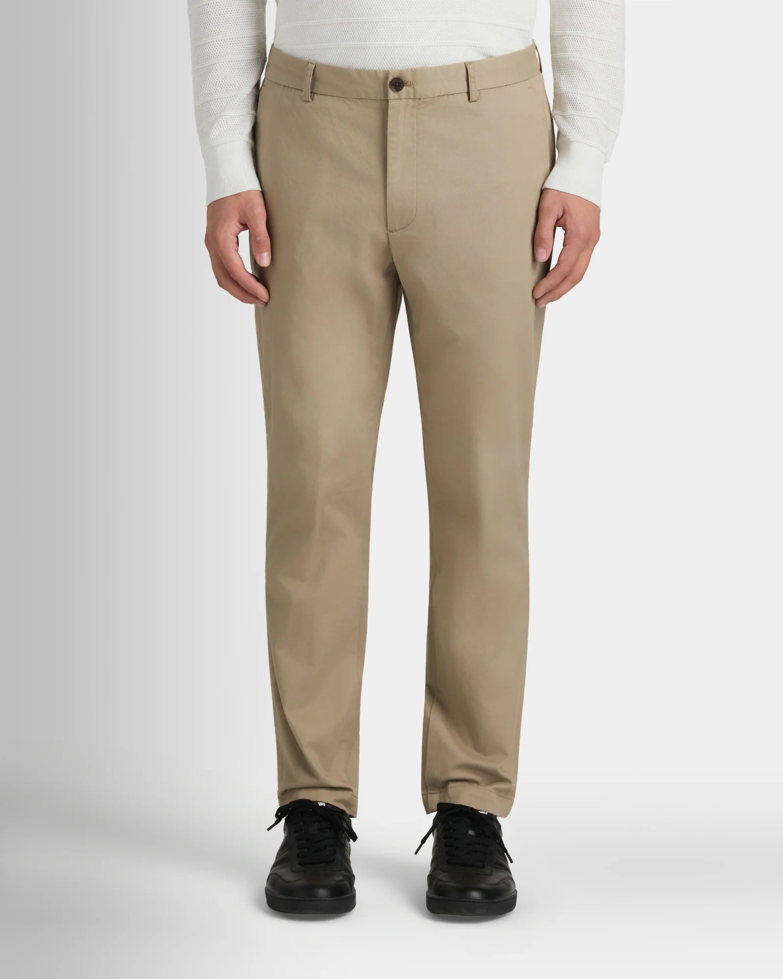 Connor Chino - Image 3