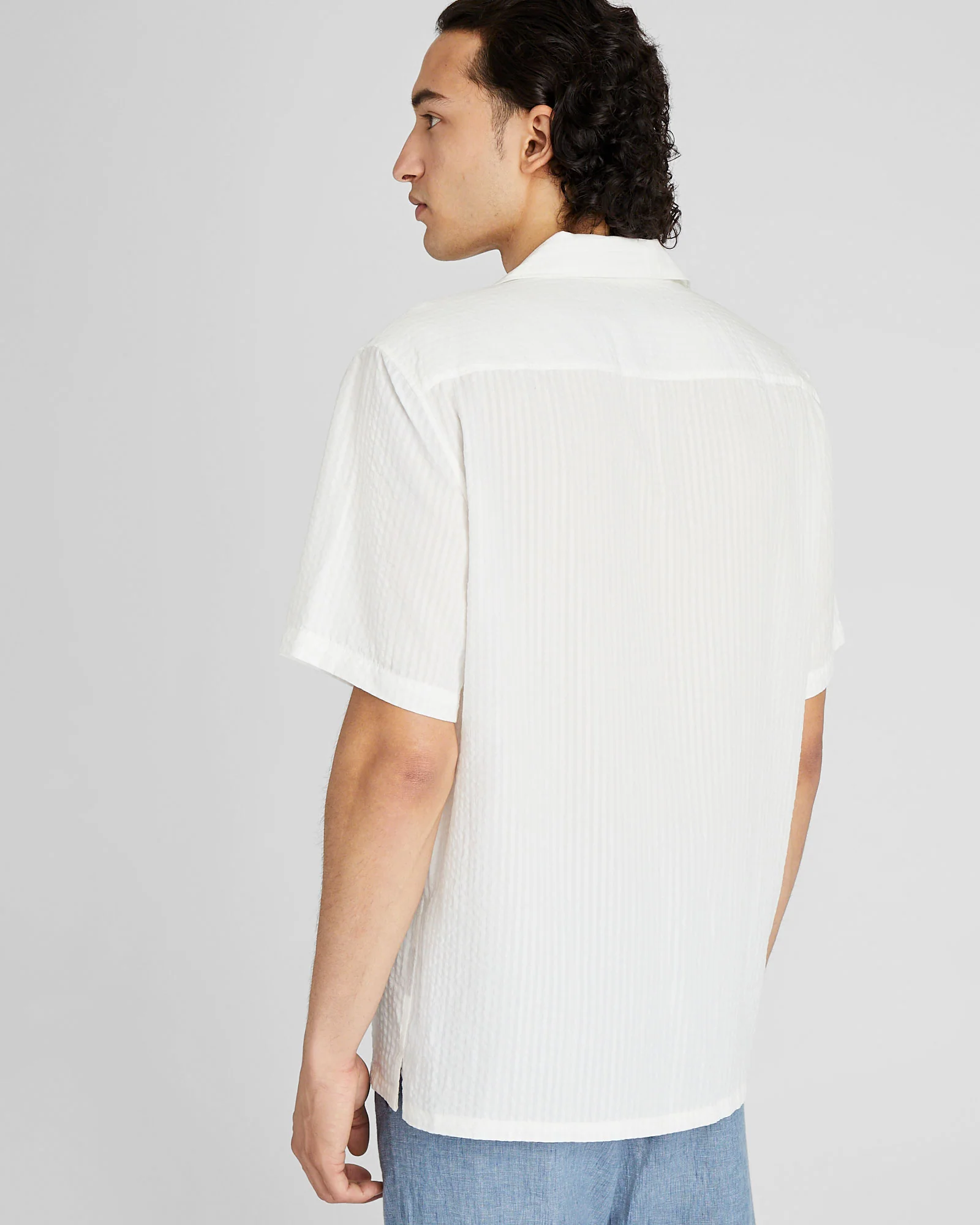 Short Sleeve Camp Collar Seersucker Shirt - Image 8